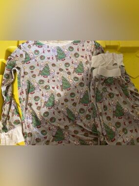 5/6 My Gigis closet Precious Moments Xmas bamboo pjs EUC